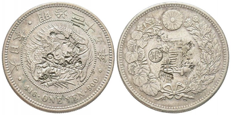 Japan, Mutsuhito
Meiji 1868-1912 
Yen 1887, Year 20, Osaka, AG 26.9 g. 
Ref : KM...