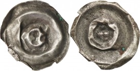 Medieval coins 
POLSKA/POLAND/POLEN/SCHLESIEN

Brakteat, przełom XIII/XIV wiek - litera E 

Zamknięta litera E wpisana w pięciokąt.Moneta znana p...