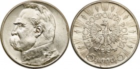 Poland II Republic
POLSKA / POLAND / POLEN / POLOGNE / POLSKO

II RP. 5 zlotych 1934 Pilsudski 

Blask menniczy, kilka mikrorysek na rewersie.Par...
