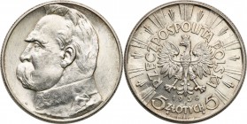 Poland II Republic
POLSKA / POLAND / POLEN / POLOGNE / POLSKO

II RP. 5 zlotych 1938 Pilsudski 

Pięknie zachowane, złotawa patyna. Kilka mikrory...