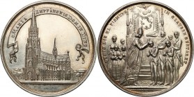 Austria
Austria, Linz. Medal no date (około 1850) (L. Zimpel) - bierzmowanie 

Aw.: Widok katedry poczęcia Marii w Linz&nbsp;Rw.: Scena bierzmowani...