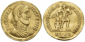 Julian II, 360-363. Solidus (Gold, 21.5 mm, 4.40 g, 11 h), Nicomedia, 361-363. FL CL IVLIA-NVS P P AVG Pearl-diademed, draped and cuirassed bust of Ju...