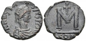 Anastasius I, 491-518. 40 Nummia or Follis (Bronze, 21 mm, 6.90 g, 6 h), Constantinople, 498-507. [D N] ANAST-SIVS PP A[VG] Diademed and draped bust o...