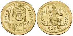 Justin II, 565-578. Solidus (Gold, 20 mm, 4.50 g, 6 h), Constantinople, 6th officina (ς), 567-578. D N IVSTINVS PP AVI Diademed, helmeted and cuirasse...