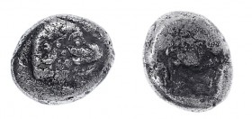 Trihemióbolo focense (500-480 a.C.). Tipo tesoro Auriol. A/ Cabeza de carnero a der. R/ Cuadrado irregular incuso, conteniendo cruz de punto. AR 1,10 ...