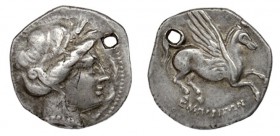 EMPORION. Dracma (218-206 a.C.). A/ Cabeza diademada a der., con el peinado terminado en dos rizos y rodeada por tres delfines. R/ Pegaso con la cabez...