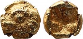 IONIA. Phokaia. EL 1/24 Stater (Circa 625/0-522 BC).
Obv: Head of seal left.
Rev: Quadripartite incuse square.
Bodenstedt 2.2 .
Condition: .
Weight: 0...