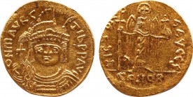 MAURICE TIBERIUS (582-602). GOLD Solidus. Constantinople.
Obv: D N MAVRC TIЬ P P AVG.
Draped and cuirassed facing bust, wearing plumed helmet and hold...