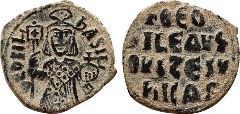 THEOPHILUS (829-842). Half Follis. Constantinople. Obv: ΘЄOFI ЬASIL. Facing bust...