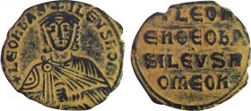 LEO VI the WISE (886-912). Follis. Constantinople.
Obv: + LEON bASILEVS ROM.
Crowned facing bust, holding akakia.
Rev: + LEOn/En ΘΕΟ bA/SILEVS R/OMEOn...