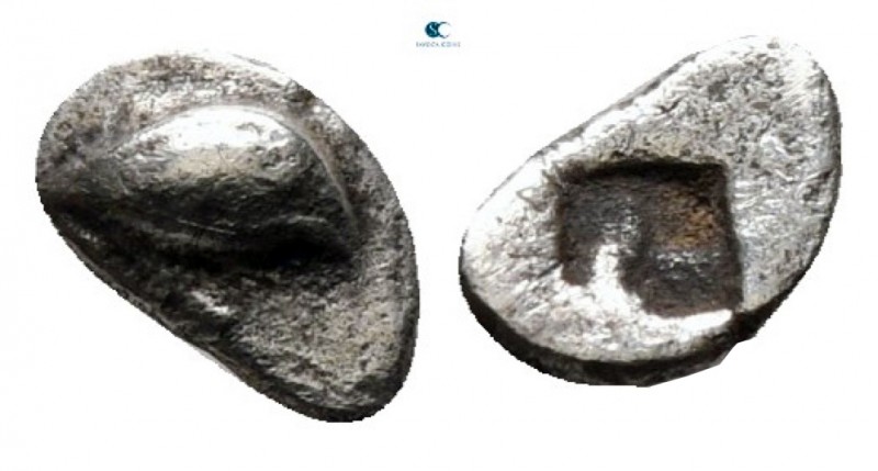 Asia Minor. Possibly Lesbos circa 550-480 BC. 
Tetartemorion AR

6 mm., 0,12 ...