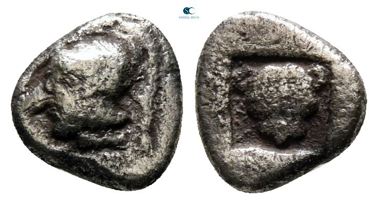 Caria. Uncertain mint circa 500-400 BC. 
Obol AR

7 mm., 0,51 g.



nearl...