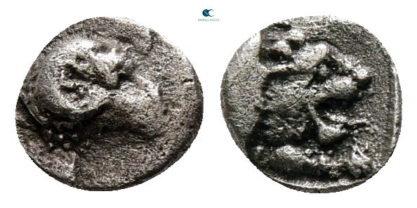 Caria. Uncertain mint circa 400-300 BC. 
Tetartemorion AR

5 mm., 0,21 g.

...