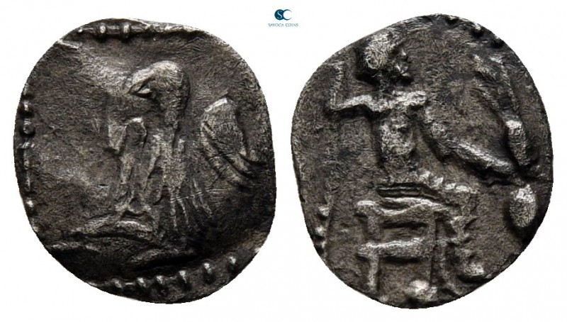 Cilicia. Uncertain mint circa 400-300 BC. 
Obol AR

10 mm., 0,40 g.



ne...