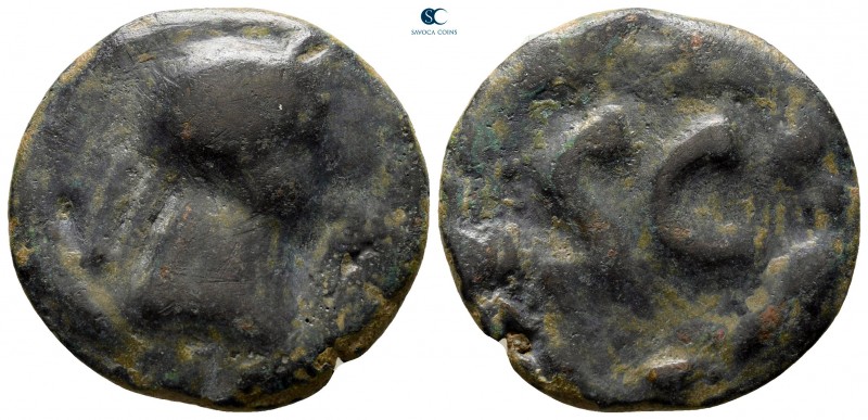 Mesopotamia. Hatra. Pseudo-autonomous issue circa AD 100-200. 
Bronze Æ

26 m...