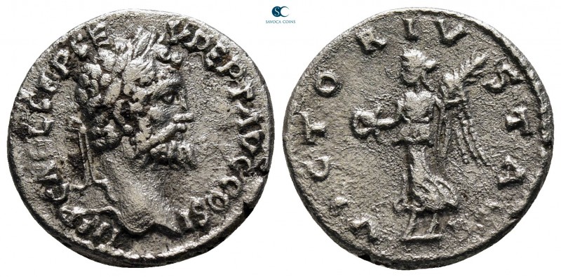 Septimius Severus AD 193-211. Emesa
Denarius AR

17 mm., 2,69 g.



very ...