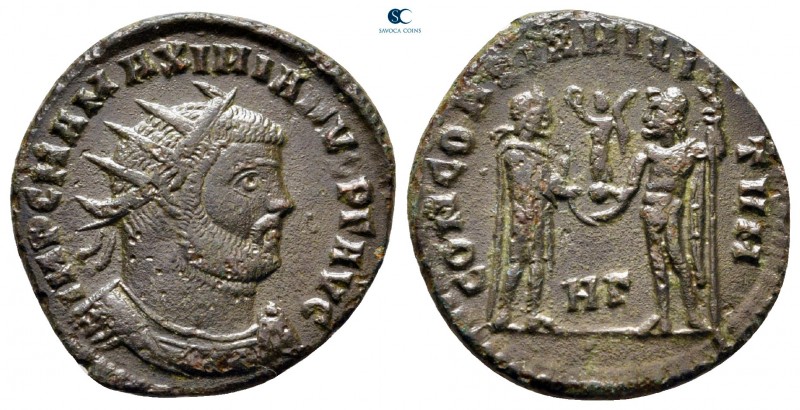 Maximianus Herculius AD 286-305. Heraclea
Radiatus Æ

20 mm., 2,97 g.



...