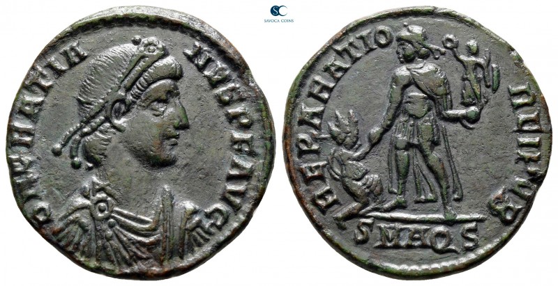 Gratian AD 375-383. Aquileia
Follis Æ

24 mm., 5,55 g.



very fine