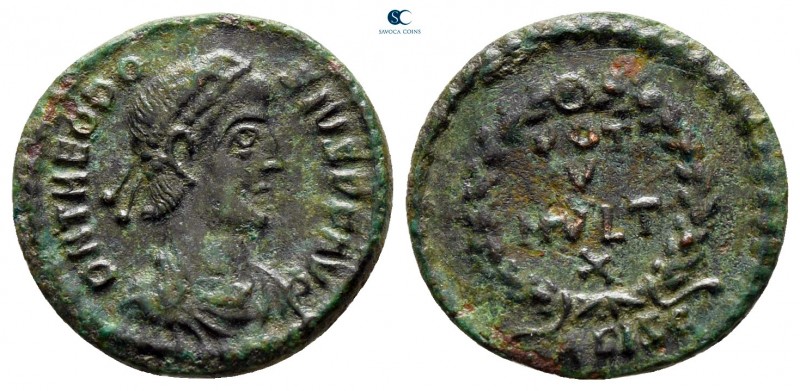 Theodosius I AD 379-395. Siscia
Follis Æ

15 mm., 1,28 g.



nearly very ...