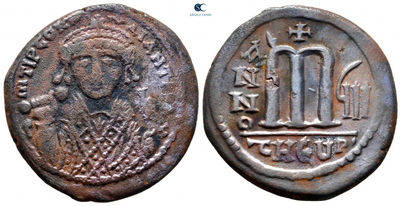 Maurice Tiberius AD 582-602. Theoupolis (Antioch)
Follis or 40 Nummi Æ

30 mm...