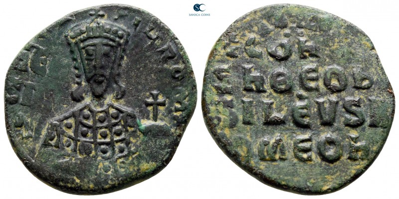 Constantine VII, Porphyrogenitus AD 913-959. Constantinople
Follis or 40 Nummi ...