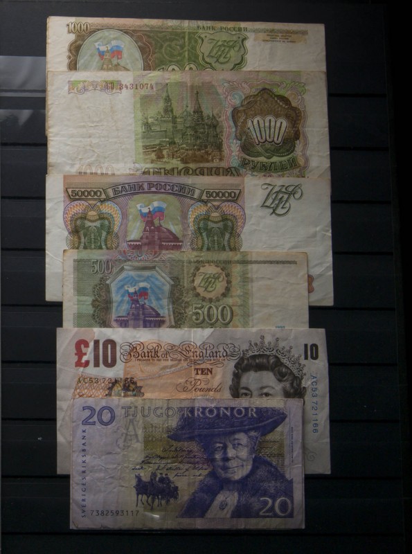 Set consisting of 47 world banknotes, in different states of conservation. TO EX...