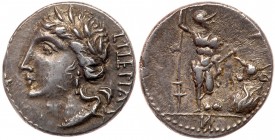 Roman Republic (Ancient, pre-41 BC)
Social War. Marsic Confederation. Silver Denarius (3.83 g), 90-88 BC. Bavianum(?), 89 BC. VITELI&Uacute; (Oscan),...