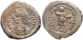 Byzantine Empire (491-1204)
Justinian I. Silver Light Miliarense (4.10 g), 527-565. Constantinople, 527-538. D N IVSTINI-ANVS P P AVG, diademed, drap...