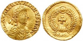 Spain - Medieval Germanic (409-711)
Visigoths in Gaul. Pseudo-imperial issue. Gold Tremissis (1.37 g), 417-507. In the name of Valentinian III, ca. 4...