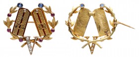 Gold Brooch with Twin Military Shoulderboards. Second Corps, ТK. 

GOLD. 8.1 gm. 5th Anniversary. Two shoulderboards, joined at their tops, within a...