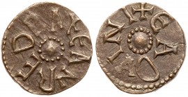 Great Britain
Kings of Northumbria and Archbishops of York, Eanred (818-841), Sceat. +EANRED REX around circle enclosing pellet. Rev. Moneyer Endwine...