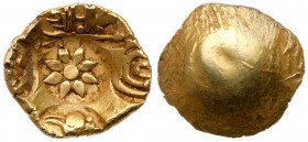 Yadavas of Devagiri (Medieval Hindu India)
Ramachandra (1270-1311). Gold Padmatanka. Lotus, conch and Sri punchmarks, weight 3.8g (Chattopadhyaya 360...
