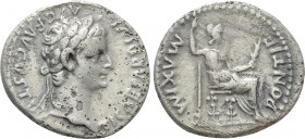 TIBERIUS (14-37). Denarius. Lugdunum. "Tribute Penny" type. 

Obv: TI CAESAR DIVI AVG F AVGVSTVS. 
Laureate head right.
Rev: PONTIF MAXIM. 
Livia...
