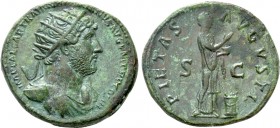 HADRIAN (117-138). Dupondius. Rome. 

Obv: IMP CAESAR TRAIAN HADRIANVS AVG P M TR P COS III. 
Radiate and draped bust right.
Rev: PIETAS AVGVSTI /...