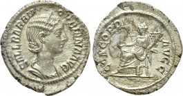 ORBIANA (Augusta, 225-227). Denarius. Rome. 

Obv: SALL BARBIA ORBIANA AVG. 
Draped bust right, wearing stephane.
Rev: CONCORDIA AVGG. 
Concordia...