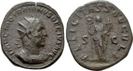 TRAJANUS DECIUS (249-251). Double Sestertius. Rome. 

Obv: IMP C M Q TRAIANVS DECIVS AVG. 
Radiate and cuirassed bust right.
Rev: FELICITAS SAECVL...