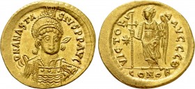 ANASTASIUS I (491-518). GOLD Solidus. Constantinople. 

Obv: D N ANASTASIVS P P AVG. 
Helmeted and cuirassed bust facing slightly right, holding sp...
