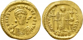 JUSTINIAN I (527-565). GOLD Solidus. Constantinople. 

Obv: D N IVSTINIANVS P P AVG. 
Helmeted and cuirassed bust facing slightly right, holding sp...