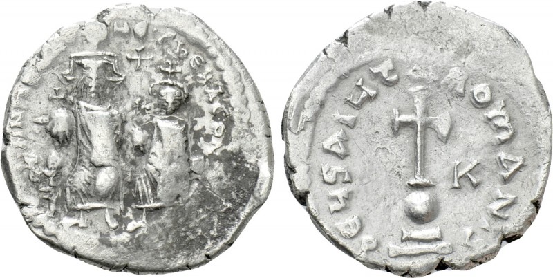 HERACLIUS with HERACLIUS CONSTANTINE (610-641). Hexagram. Constantinople. 

Ob...