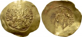 MANUEL I COMNENUS (1143-1180). GOLD Hyperpyron. Constantinople. 

Obv: + KЄ ROHΘЄI / IC - XC. 
Facing bust of Christ Emmanuel.
Rev: MANɄHΛ ΔЄCΠOTH...