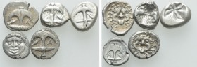 5 Greek Drachms. 

Obv: .
Rev: .

. 

Condition: See picture.

Weight: g.
 Diameter: mm.