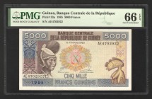 Guinea 5000 Francs 1985 PMG 66
P# 33a; UNC