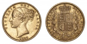 GREAT BRITAIN. Victoria, 1837-1901. Gold Sovereign 1855, London. Shield WW raised. 7.99 g. Very fine-Good very fine.