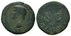 Augustus (27 BC - 14 AD) - Divus Augustus - AE Dupondius
Condition: Very Fine

Weight: 10,2 gram
Diameter: 26 mm