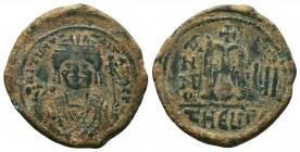 Maurice Tiberius, 582-602. Follis 
Condition: Very Fine

Weight: 12,4 gram
Diameter: 30,6 mm