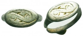 Byzantine decorated silver ring, c. 7th-12th century AD. 
Condition: Very Fine

Weight: 3,8 gram
Diameter: 20,2 mm