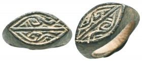 Islamic Ring
Condition: Very Fine

Weight: 4,0 gram
Diameter: 19,8 mm