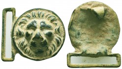ROMAN LEGIONARIES BELT BUCKLE with a lion head , 3rd-4th CENTURY AD, 
Condition: Very Fine

Weight: 21,2 gram
Diameter: 41,6 mm