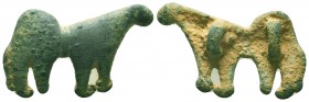 Ancient Panther shaped fibula
Condition: Very Fine

Weight: 10,3 gram
Diameter: 23,8 mm