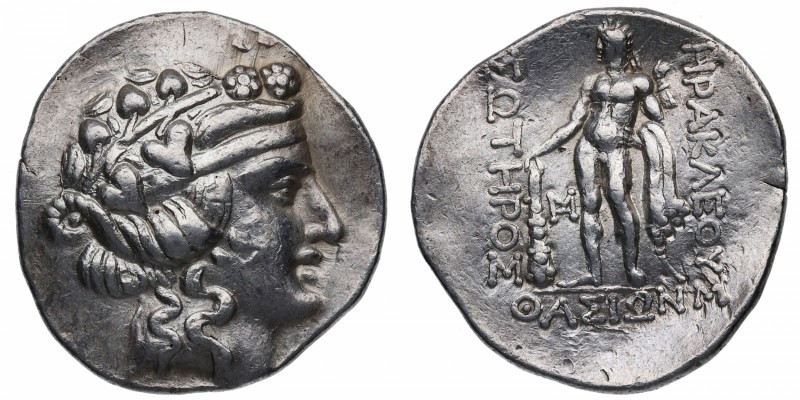 90-75 aC. Islas de Tracia. Tasos. Tetradracma. Ag. Vs: cabeza de Dioniso con cor...